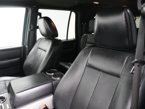 Used 2017 Ford Expedition EL Limited image 9