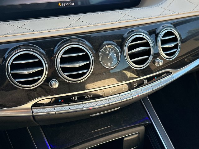 Used 2020 Mercedes-Benz S 560 4MATIC Sedan image 30