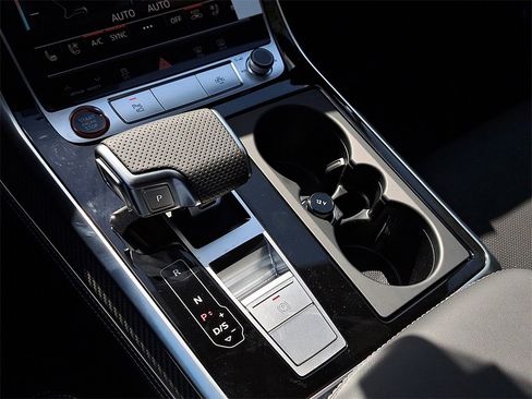 New 2026 Audi SQ7 Premium Plus image 14