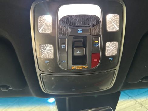 Used 2023 Genesis G90 3.5T image 19