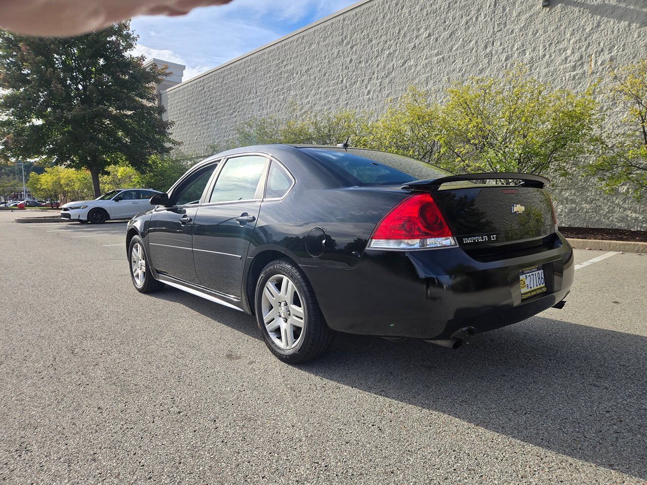 Used 2012 Chevrolet Impala LT w/ LT Sunroof Package FWD image 7