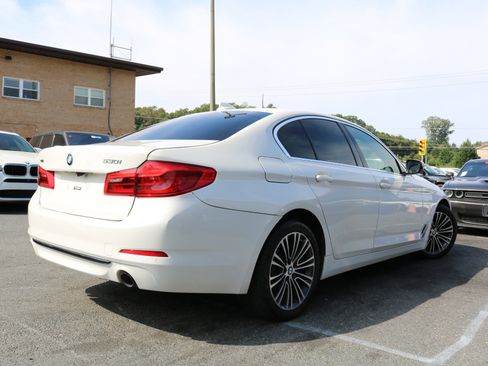 Used 2020 BMW 530i xDrive w/ Convenience Package image 2