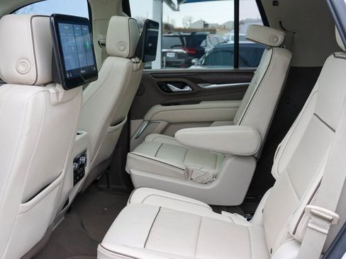 Used 2021 GMC Yukon Denali w/ Denali Premium Package image 19