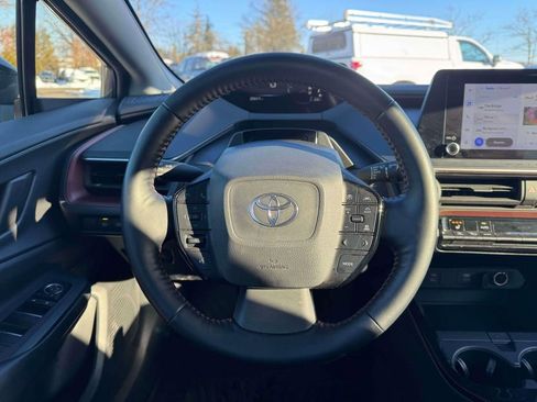 Used 2023 Toyota Prius Prime image 19