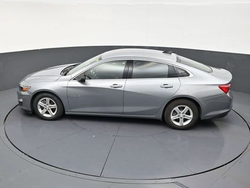 Used 2023 Chevrolet Malibu LS FWD image 13