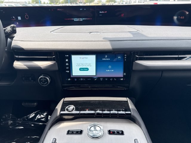 New 2027 Lincoln Navigator Reserve w/ Jet Appearance Package AWD/4WD image 19