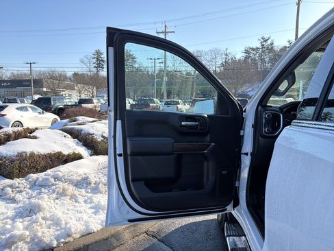 Used 2021 GMC Sierra 1500 SLT w/ SLT Premium Plus Package image 11