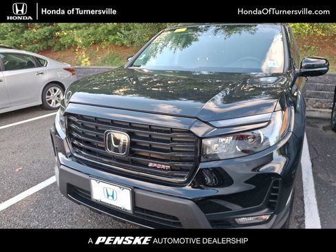 Certified 2023 Honda Ridgeline Sport image 1