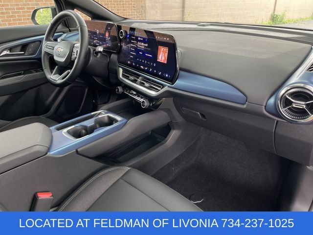 Certified 2024 Chevrolet Equinox EV LT w/ LPO, Trailering Package FWD image 28