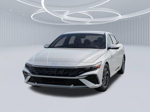 New 2026 Hyundai Elantra Hybrid FWD image 6