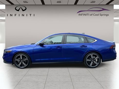 Used 2024 Honda Accord Sport image 4