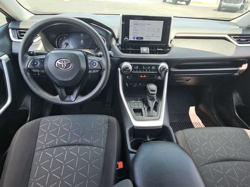 Certified 2025 Toyota RAV4 XLE AWD/4WD image 8