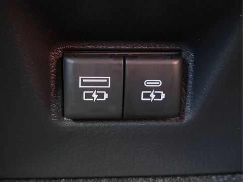New 2026 Toyota Camry SE w/ Convenience Package FWD image 15