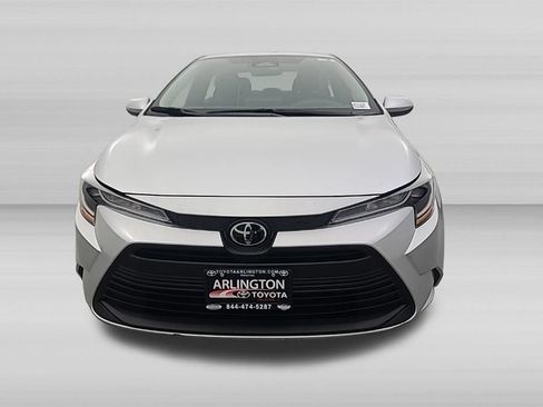 Used 2024 Toyota Corolla LE FWD image 9