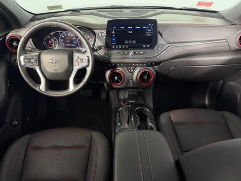 Used 2025 Chevrolet Blazer RS AWD/4WD image 13
