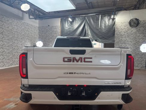 Used 2020 GMC Sierra 3500 Denali w/ Denali Ultimate Package AWD/4WD image 6