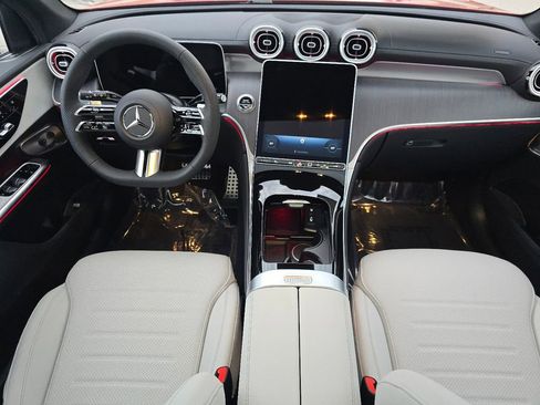 New 2026 Mercedes-Benz GLC 300 4MATIC image 23