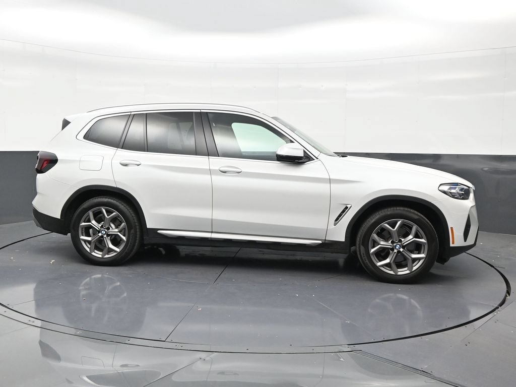 Used 2024 BMW X3 xDrive30i AWD/4WD image 6