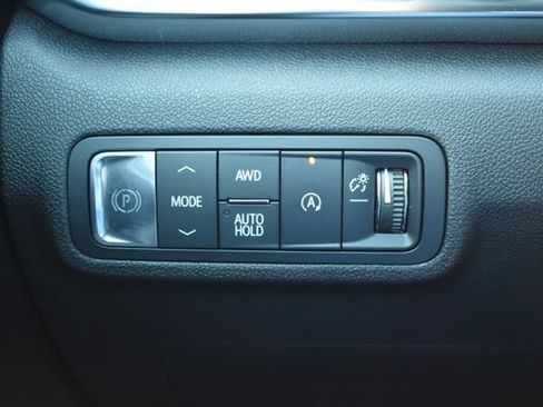 Used 2026 GMC Terrain Elevation w/ Elevation Premium Package AWD/4WD image 23