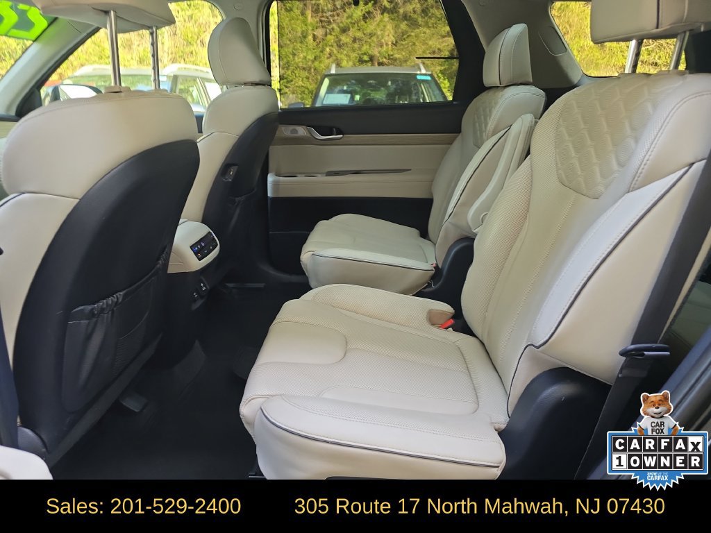 Certified 2022 Hyundai Palisade Limited w/ Cargo Package AWD/4WD image 26