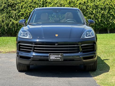 Certified 2023 Porsche Cayenne AWD/4WD image 11