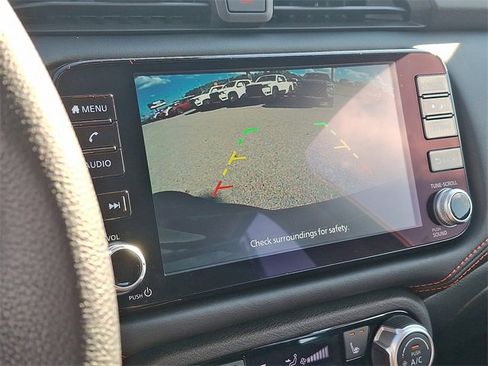 New 2025 Nissan Versa SR w/ Trunk Package image 4