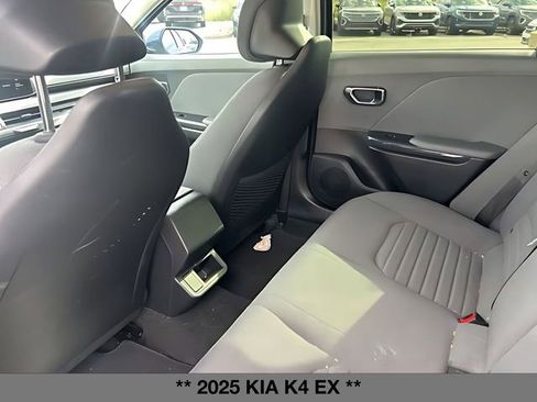 Used 2025 Kia K4 EX FWD image 14