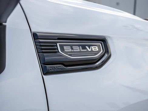 New 2026 GMC Sierra 1500 Pro w/ Graphite Edition AWD/4WD image 10