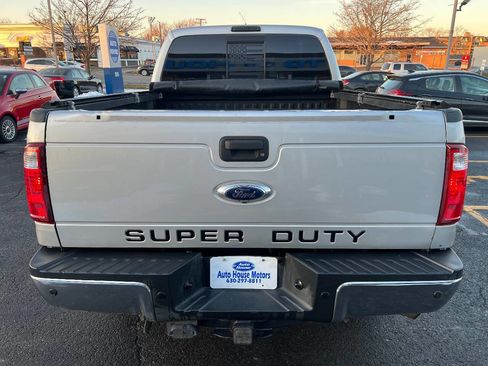 Used 2014 Ford F350 Lariat w/ Lariat Interior Package image 14