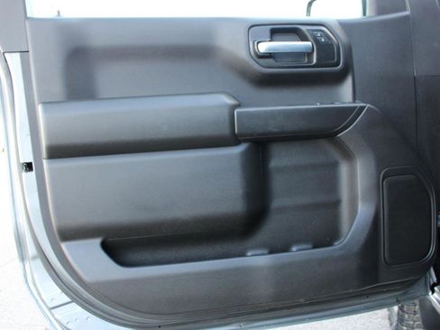 Used 2021 Chevrolet Silverado 1500 W/T w/ WT Convenience Package AWD/4WD image 15