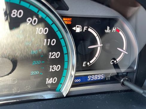 Used 2010 Toyota Venza FWD image 23