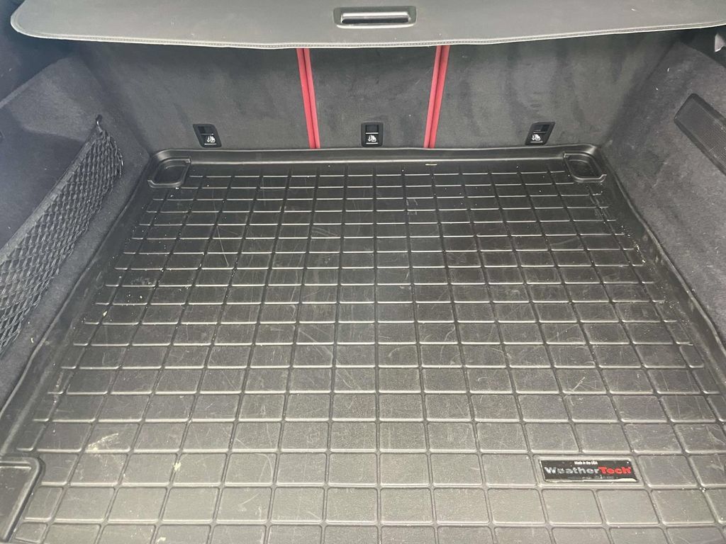Certified 2023 Porsche Cayenne GTS AWD/4WD image 20