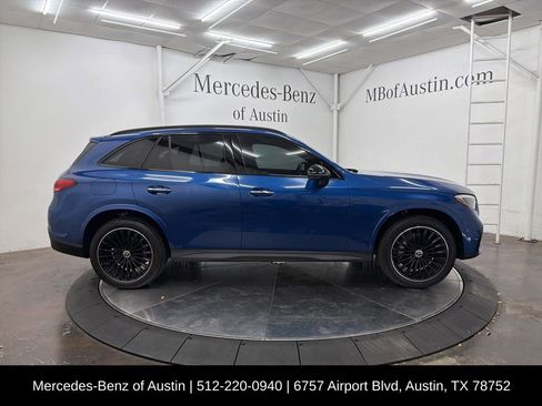 Used 2023 Mercedes-Benz GLC 300 4MATIC image 9