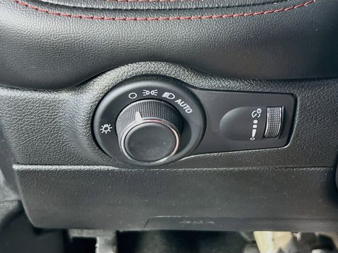 Used 2023 Dodge Durango GT AWD/4WD image 10