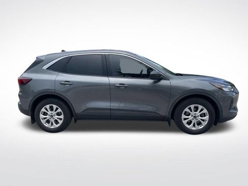 Used 2023 Ford Escape Active FWD image 4