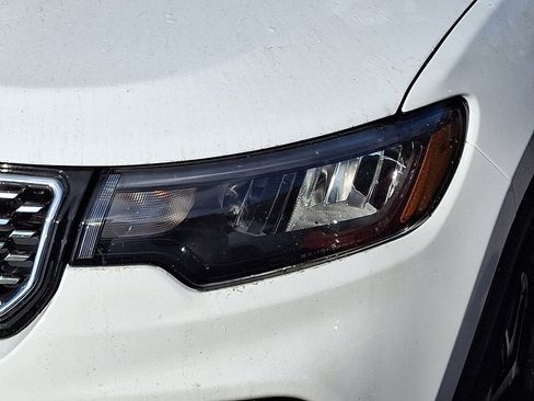 New 2026 Jeep Compass Limited image 5