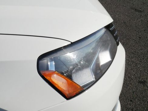 Used 2015 Volkswagen Passat 1.8T Sport image 16