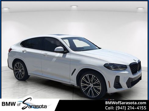 Used 2022 BMW X4 xDrive30i w/ M Sport Package AWD/4WD image 1
