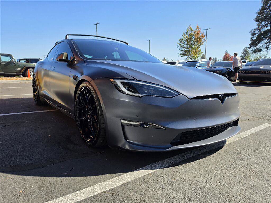 Used 2022 Tesla Model S Plaid AWD/4WD image 9