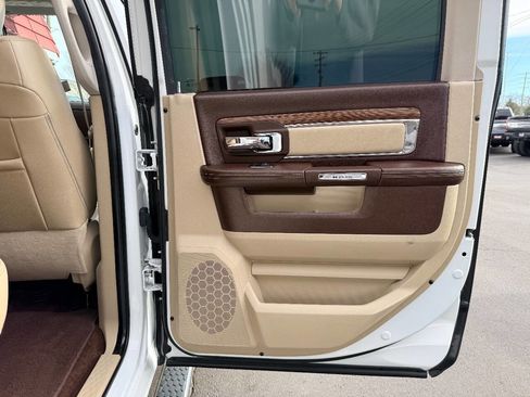 Used 2018 RAM 2500 Laramie w/ Convenience Group image 36