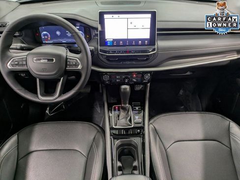 Used 2024 Jeep Compass Limited w/ High Altitude Package image 23