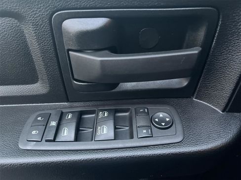 Used 2022 RAM 1500 Express w/ Wheel & Sound Group image 13