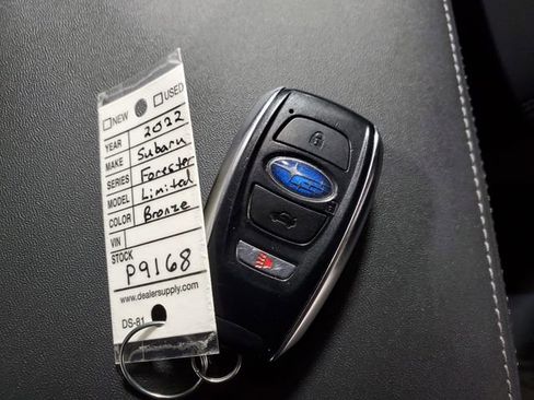 Used 2022 Subaru Forester Limited image 34