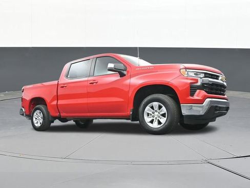 Used 2025 Chevrolet Silverado 1500 LT AWD/4WD image 57