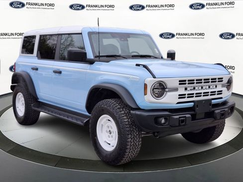 Certified 2025 Ford Bronco Heritage Edition AWD/4WD image 7