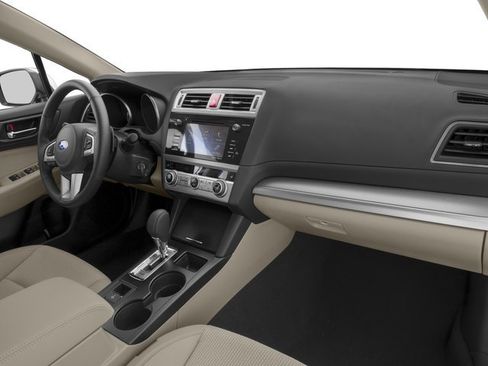 Used 2016 Subaru Outback 2.5i Premium image 19