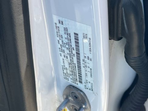 Used 2020 Ford Escape S image 28