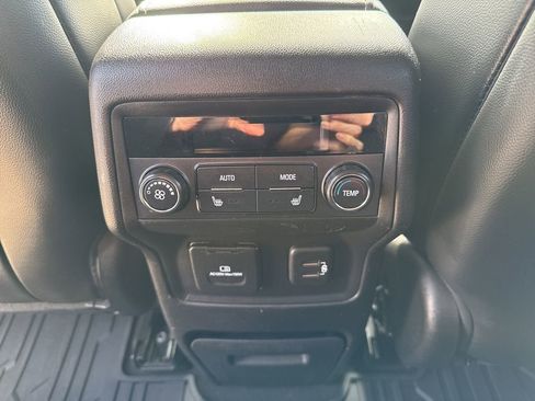 Certified 2019 GMC Acadia SLT image 21