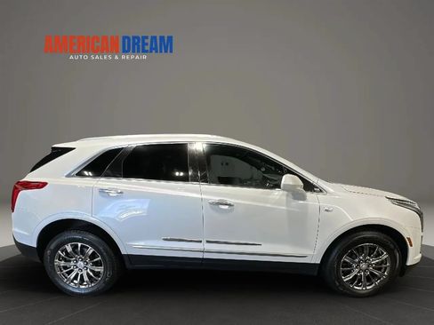 Used 2017 Cadillac XT5 Luxury w/ Driver Awareness Package AWD/4WD image 6