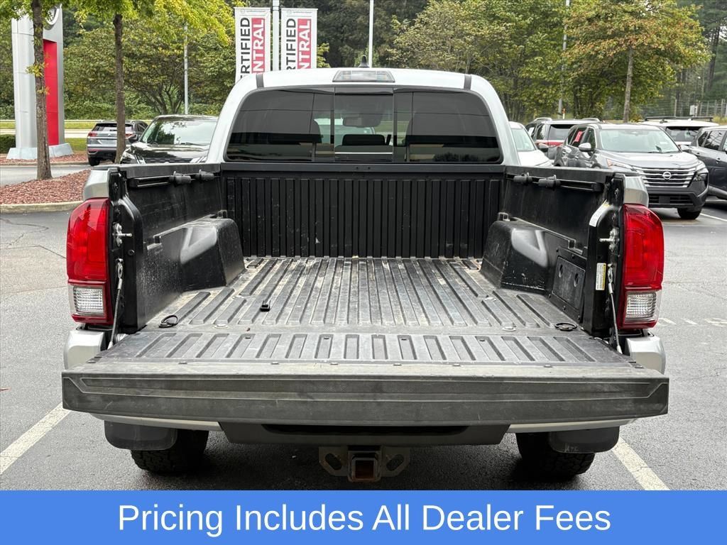 Used 2023 Toyota Tacoma SR5 w/ Technology Package AWD/4WD image 26